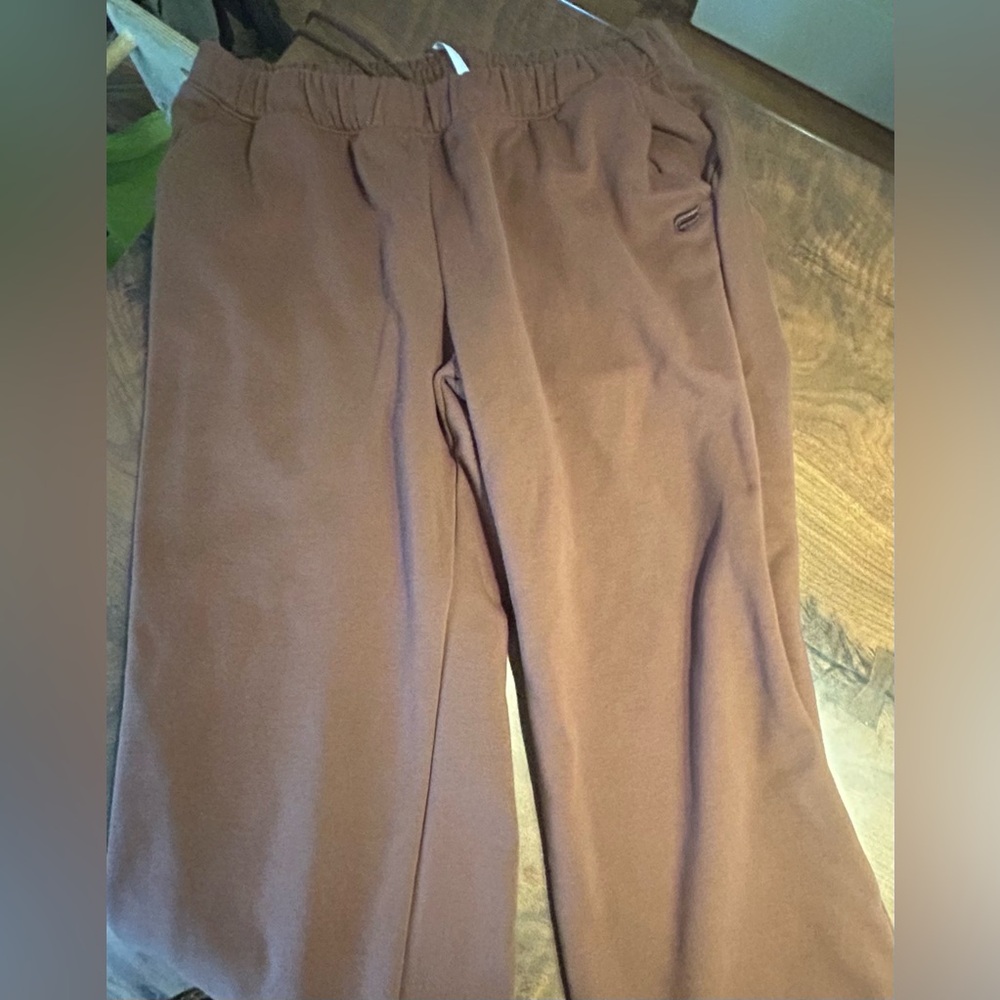 Fabletics Cozy Fleece Wide Leg Sweatpant